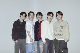 WayV (เวย์วี) ชวนก้าวสู่มิติใหม่ตามความถี่ของมินิอัลบั้มชุดที่ 6 'FREQUENCY' รวบรวมเพลงเวอร์ชันภาษาเกาหลี จีน และอังกฤษ ทั้งหมด 6 เพลง